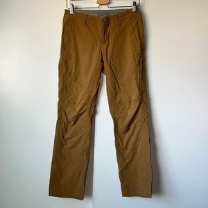 Kuhl Hiking Pant Women’s Size 6 short (inseam 28”)